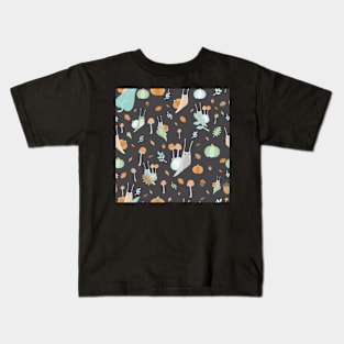 Cottagecore Pumpkin Snails Pattern Dark Kids T-Shirt